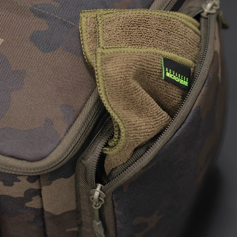 Korda Compac Dark Kamo Utility Bag Large